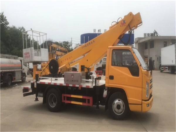國(guó)六江铃21米高空作业车