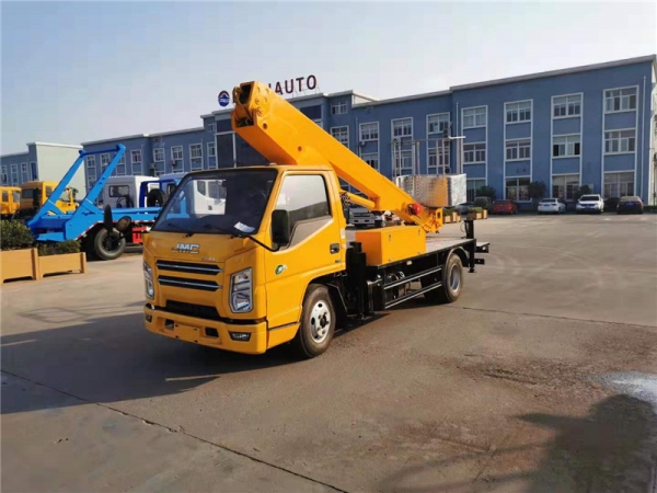 國(guó)六江铃顺达蓝牌17.5米直臂伸缩式高空作业车