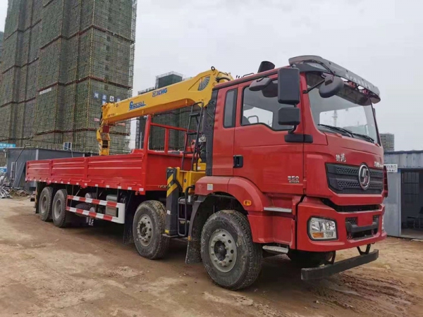 陕汽德龙前四後(hòu)八國(guó)六随车吊